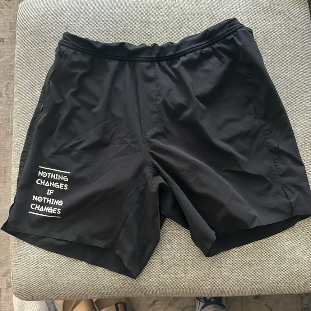 Ten Thousand Interval Short 7’’ with built in liner